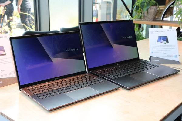 Oltre agli ultrasottili ZenBook 13, 14 e 15, ASUS ha aggiornato anche la famiglia dei convertibili introducendo due nuovi modelli: ASUS Zenbook Flip 13 (UX362) da 13.