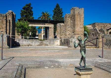 La CASA DEL FAUNO è una casa di epoca romana.