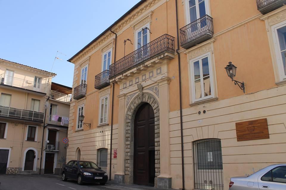 Palazzo Nicotera, Lamezia Terme Al tempo stesso Lamezia ha più volte trovato le forze e l energia per reagire e divenire per lunghi periodi simbolo di un riscatto possibile.