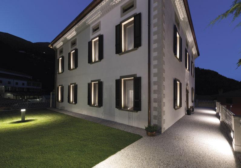 Canonica del Vicario, Palazzago, Bergamo, Italy ph. Paolo Stroppa NANOLED FRAME Apparecchio incasso d accento Corpo monoblocco in acciaio INOX AISI 316L.