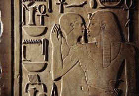 sabato 26 ottobre Cairo Visita del Museo Egizio. Aperto nel 1902, la sua realizzazione aveva l'obiettivo di ospitare la memoria dell'antico Egitto.