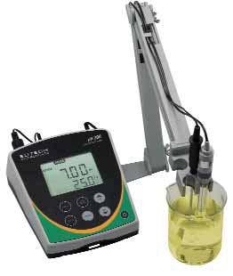 ph metri serie PH700/PH700 Economico, semplice ed accurato, il PH700 è la scelta ideale pe applicazioni di routine in Eutech laboratorio, impianti di produzione e scuole.