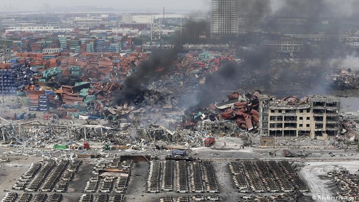 IL DISASTRO DEL PORTO CINESE DI SHENZEN Aspetti significativi - Data: 12 Agosto 2015 - Effetti delle esplosioni: - 173 morti, 8 dispersi e 797 feriti - distruzione dell intera area del Tianjin