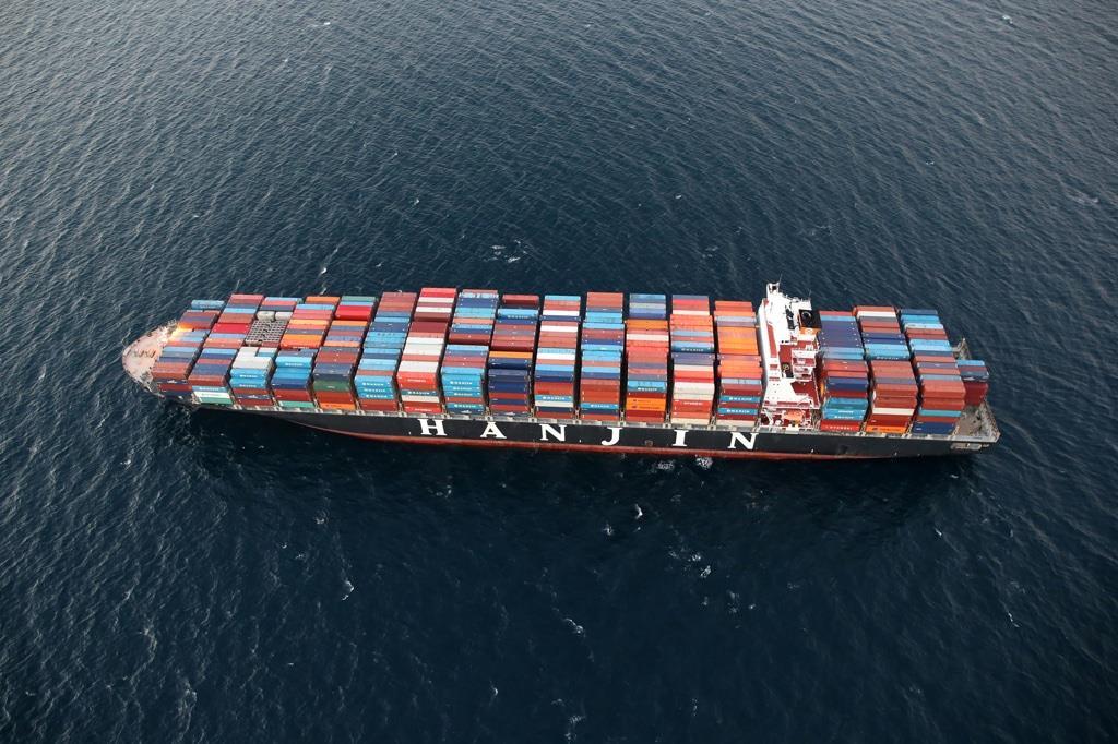 IL FALLIMENTO DELL ARMATORE HANJIN Aspetti significativi - Data: 31 Agosto 2016 - Flotta: 98 141 unità - Effetti: 65 85 navi portacontainer cariche di merci per circa 14 miliardi di dollari