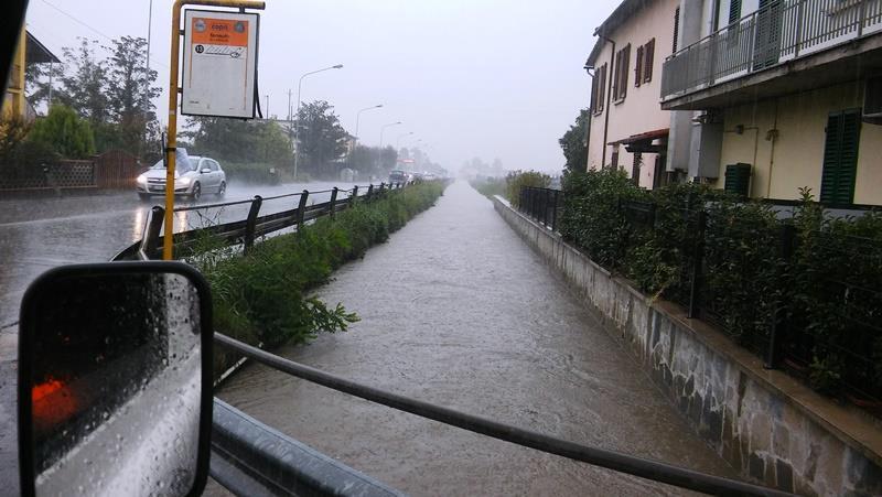 MURI DI SPONDA L acqua del fiume,