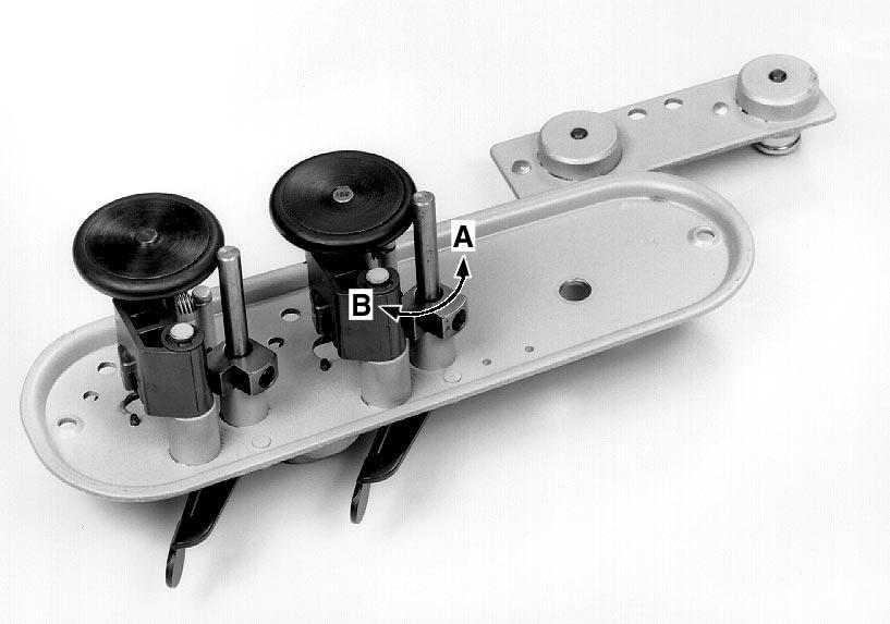 11.17 Filarello L avvolgimento della spolina deve terminare automaticamente quando la spolina è stata avvolta fino a circa 0,5 mm dal suo bordo esterno.