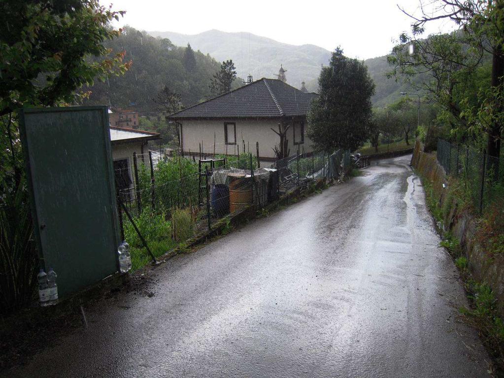 INTERVENTO 1 Si prevede la realizzazione di un parcheggio pubblico con accesso a raso da via Circonvallazione di Campovecchio.