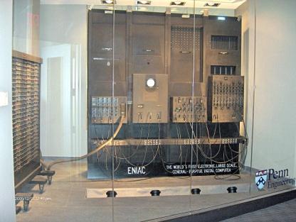 PORTE LOGICHE L'ENIAC è dotato di 18000 valvole e pesa 30 tonnellate, i calcolatori del futuro potranno avere 1000 valvole e forse peseranno solo una tonnellata e mezza PopularMechanics, Marzo, 1949