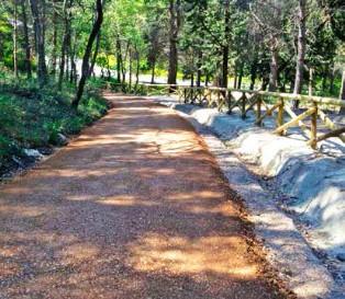 costruzione di: PISTE CICLOPEDONALI STRADE CARRABILI E PARCHEGGI STRADE BIANCHE IN AREE MARINE, BOSCHIVE, PARCHI NATURALI