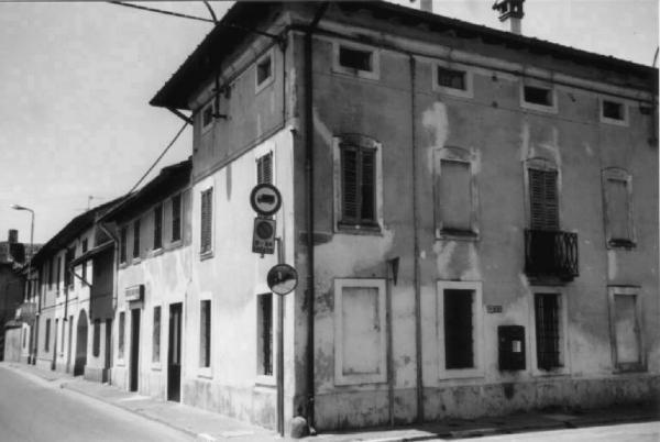 Casa Via Molinetto Codogno (LO) Link risorsa: http://www.lombardiabeniculturali.