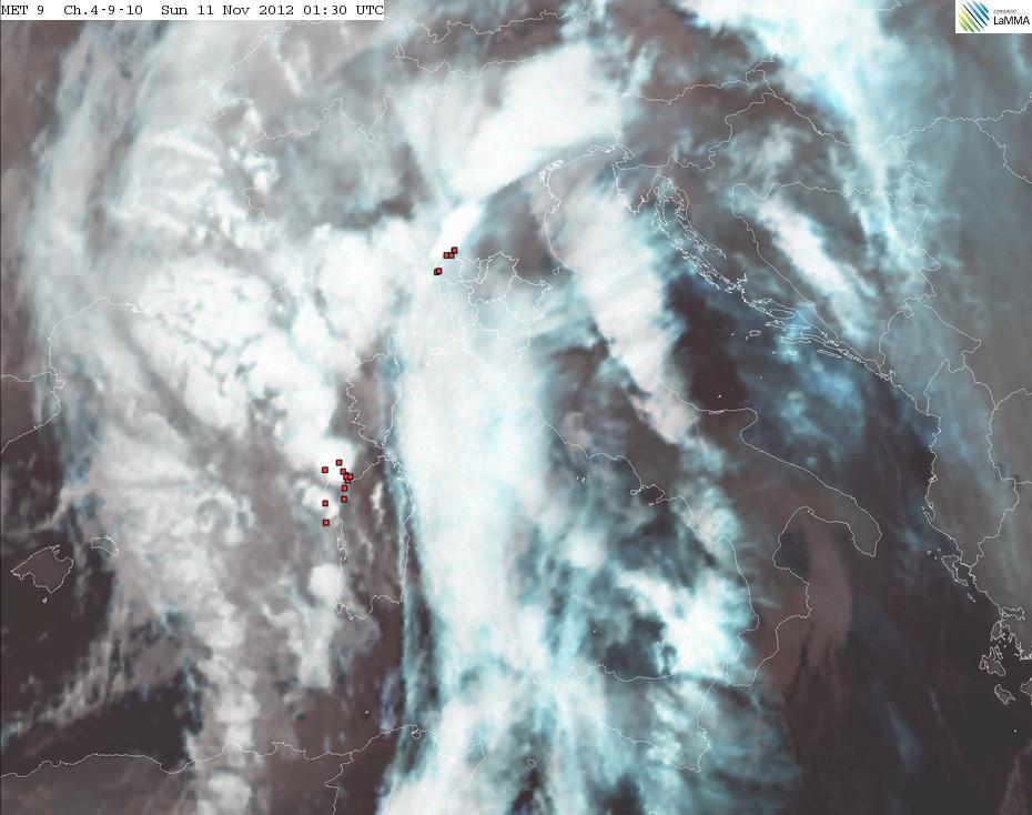 Figure 11, 12, 13 e 14 immagini del satellite IR alle 23 UTC del 10/11/2012, 1:30, 2:30 e 3:00 UTC del 11/11/2012 Nella Figura 15 si riportano le fulminazioni registrate tra le