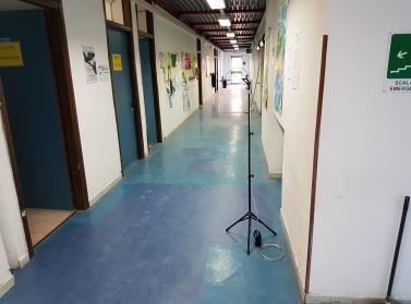 Rapporto di prova Esito* (fibre/litro) Volume (lt) Documentazione fotografica Primo Corridoio scuola secondaria CA1 1180/2017 <0,2