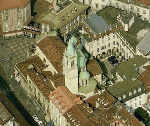 Canonica della chiesa di S. Giorgio al Palazzo Milano (MI) Link risorsa: http://www.lombardiabeniculturali.