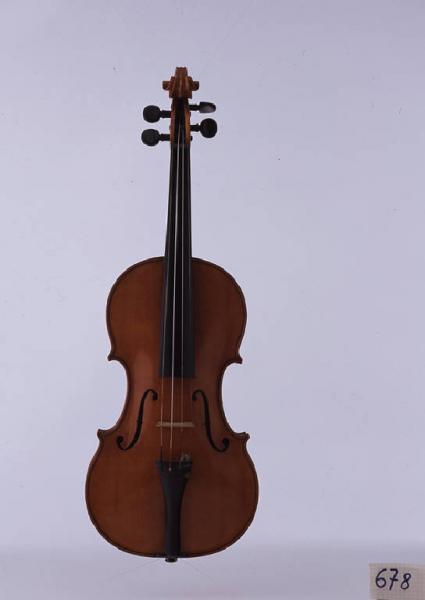 Violino Antoniazzi Riccardo Link risorsa: http://www.lombardiabeniculturali.