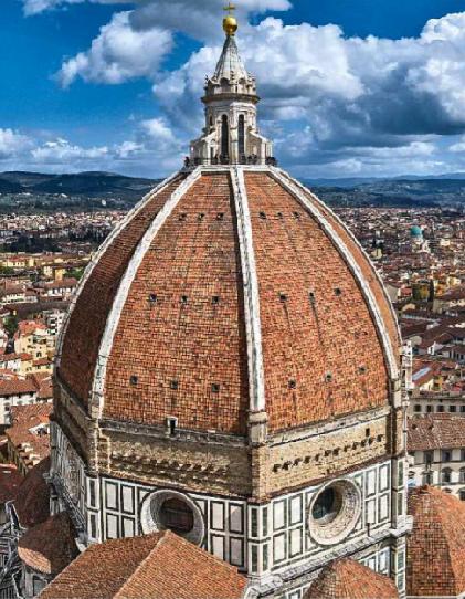 LA CUPOLA DI SANTA MARIA DEL FIORE Proprio a seguito della sconfitta per il bando di concorso del 1401 per la realizzazione della formella: Brunelleschi ed il suo inseparabile amico Donatello si