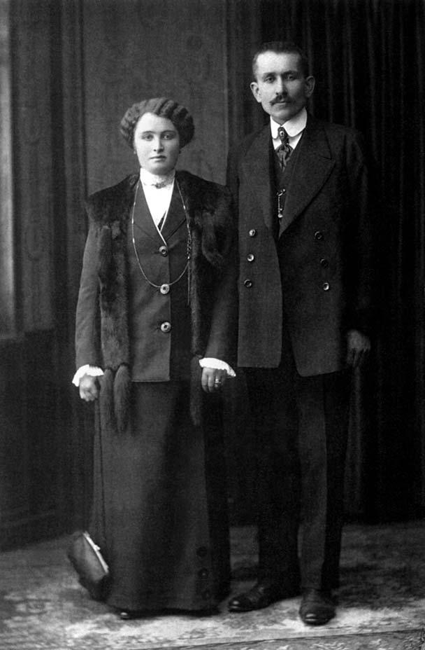 37. DAO Filippo (Flip d Carlin) (1879-1962) di Cò di Clari; con la seconda moglie DAO Anna Maria (1894-1964) della Borg.