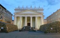 Chiesa di quel popolo, di quella città, di quel cenacolo.