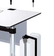 Disponibile per tavolo USM Kitos E/M: Il braccio girevole può essere montato sulla cornice del tavolo tramite un supporto universale.