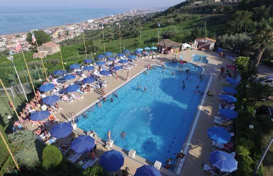 ABRUZZO - Silvi EUROPE GARDEN 4* SCONTO FINO AL 14% BAMBINO GRATIS 7 NOTTI SOLO SOGGIORNO IN DOPPIA STANDARD PENSIONE COMPLETA CON