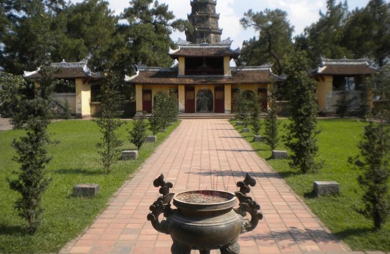 (Palazzo proibito), le Tombe Reali del Nguyen Dynastry.