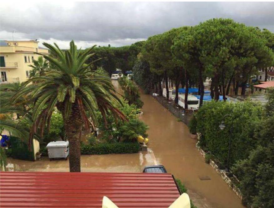 alluvionali Esondazione del Torrente Romandato, 15-16 luglio 2016 Cumulati pluviometrici, registrati alla stazione di Vico del Gargano, con tempi di ritorno compresi tra 50 e 100 anni Allagamenti