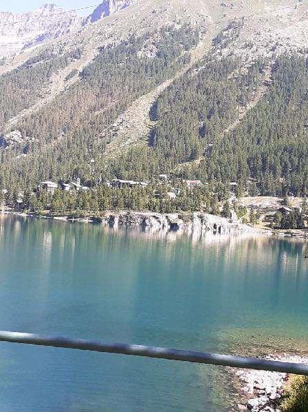 alle 21 un forte vento trasporta nuvole cariche di acqua e si scatena un forte