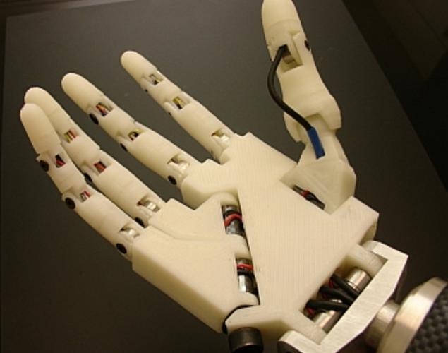 Stefano Michieletto Costruzione e interfacciamento di una mano robotica stampata in 3D Tesina: Assemblaggio della mano dalla stampa 3D dei componenti e test di funzionamento attraverso
