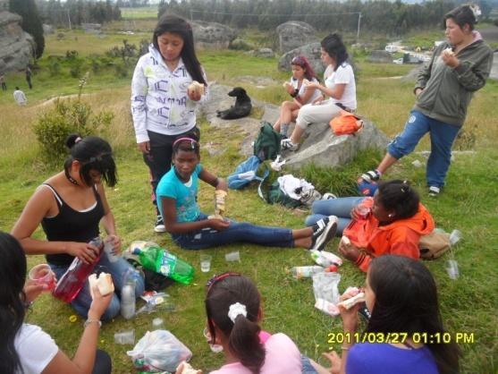 kilometri da Bogotá, in un paese chiamato di Bojacá. Prima di arrivare a questo posto, le ragazze hanno dovuto attraversare montagne e fare moltissime prove e finalmente arrivare alla meta.