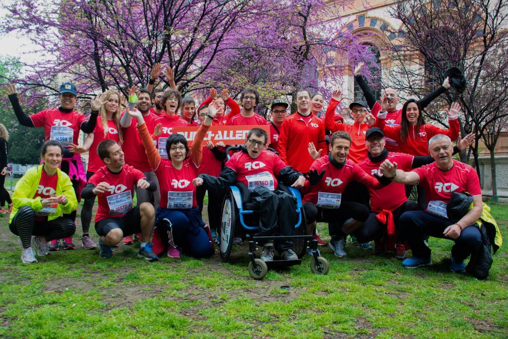 CAPITANO TRAGUARDO SPORTIVO E SOLIDALE Opportunità per tenersi in forma, correndo per una buona causa 1 STAFFETTA Partecipa alla Maratona come capitano di 1 staffetta 4 RUNNER Invita altri 3 Runner a