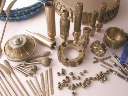 Produzione e vendita di utensili diamantati per l estrazione e la lavorazione del marmo e della pietra.