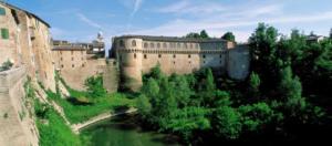 IL DUCA TORNA A CASA: FRANCESCO MARIA I DELLA ROVERE IL DUCA TORNA A CASA: FRANCESCO MARIA I DELLA ROVERE Palazzo Ducale-Urbania (Pesaro-Urbino) Il Duca Francesco Maria I della Rovere, ritratto su