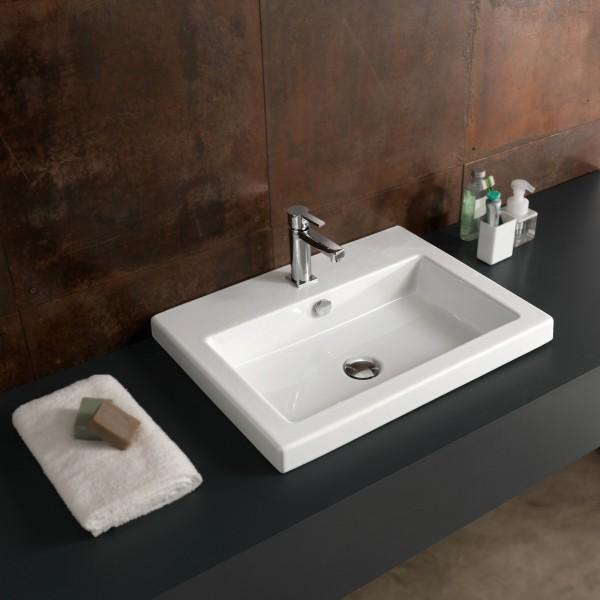 Larghezza: 1200 MM Altezza: 50 MM / 120 MM Profondità: 450 MM LAVABO MODELLO CANGAS 45X60 03060000000034 Lavabo da parete o semincasso in ceramica di forma rettangolare con vasca capiente e