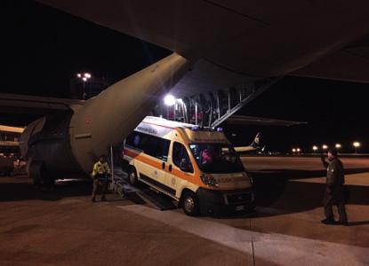 Al servizio della Comunità - I voli sanitari di urgenza dell Aeronautica Oltre 317 sortite e 310 ore di volo per svolgere 115 missioni di trasporto sanitario d urgenza, per portare pazienti in