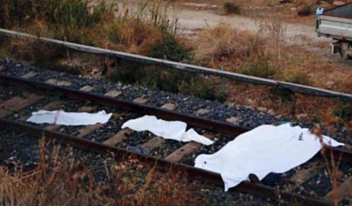 Incidenti ferroviari 24/09/2013: Un operaio di 41 anni è morto folgorato sulla linea ferroviaria Cancello-Sarno, nei pressi del Bivio di Nola, mentre lavorava alla manutenzione della linea elettrica