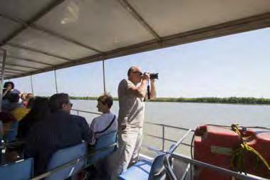 Durante l itinerario si avrà inoltre la possibilità di ammirare l Isola dell Amore e il suo imponente faro, e l Isola dei Gabbiani