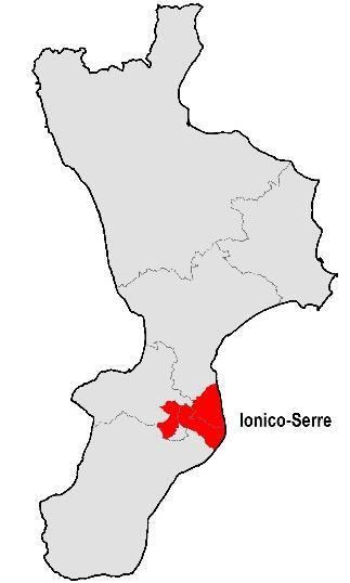 Regione Calabria PARTE PRIMA Analisi e Descrizione 12 Ionico-Serre Revisione documento: Aprile 2019 Dati di riepilogo area interna Totale Comuni 14 Popolazione residente 34.