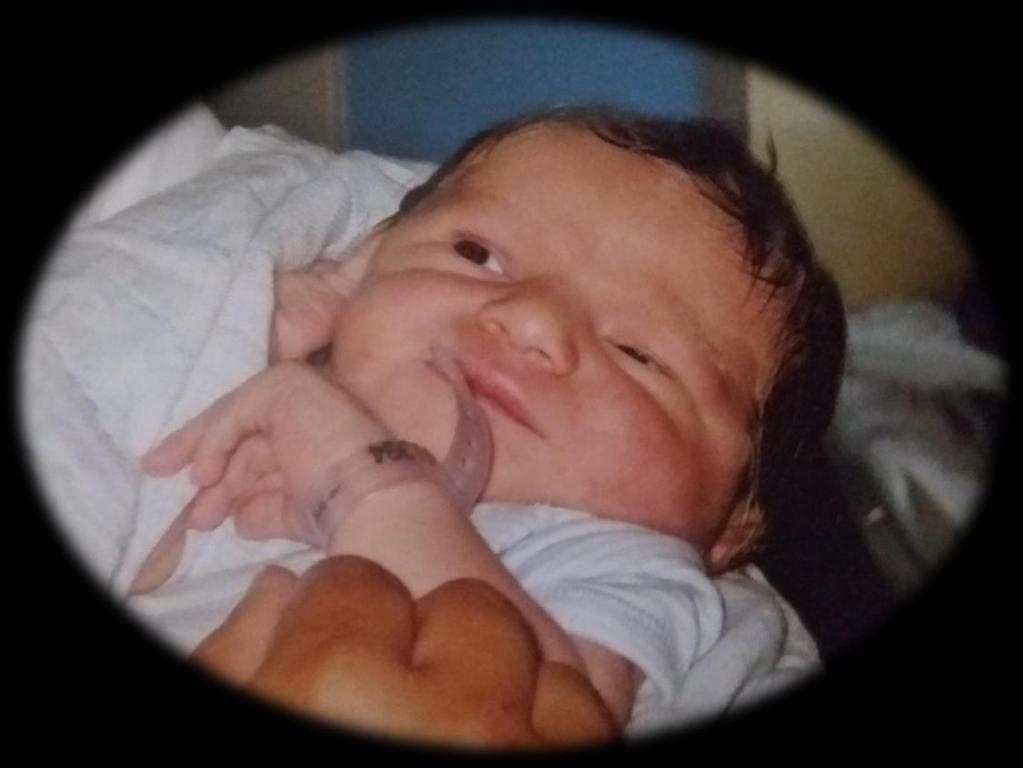 Il giorno 30 luglio 2009 è successa una cosa speciale: sono nato io, Cristian Iacobbi.