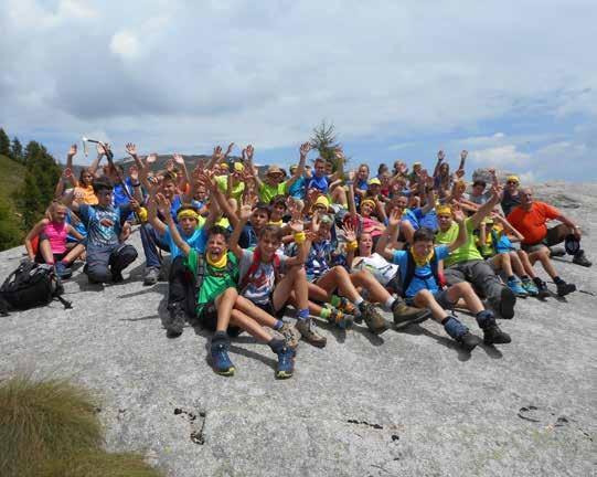 venerdì 13 dicembre Un anno di noi È con piacere che vogliamo presentare a tutti i ragazzi che hanno partecipato numerosi alle attività di Alpinismo giovanile, ai
