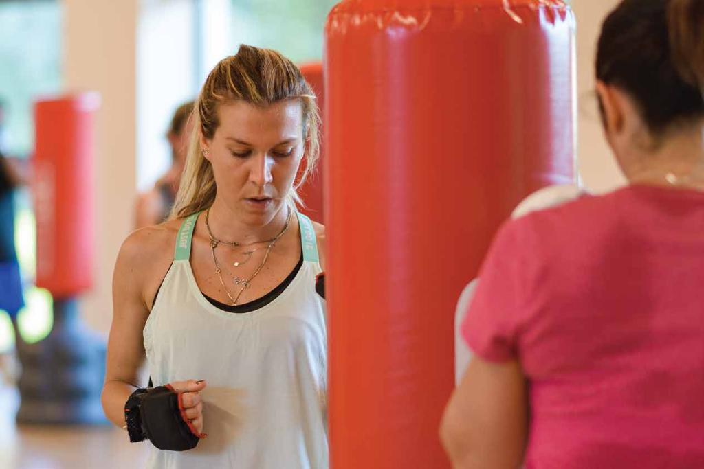 Onde Chiare Fitness Mettiamo a tua disposizione due sale con attività diversificate tra loro che possono soddisfare le esigenze di ogni persona.