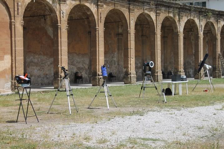 Ideata come luogo di svago per i congregati ed i giovani dell oratorio, la struttura adibita prevalentemente dai Padri Filippini a scuola, oratorio, teatro, arena estiva e campo di calcio cela al suo