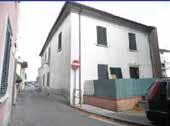 Rilancio Minimo c/o Studio Professionale Collini - Viale Montegrappa 55 - Prato in data 14/09/16 ore 11:30. Offerta minima : 75 % del prezzo base. vendita Dott.ssa Donata Collini tel. 0574595571.