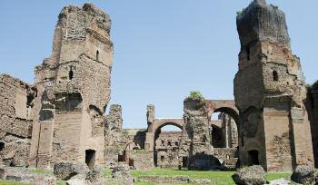 palazzo sessoriano a santa CroCe in gerusalemme prenotazioni dal 28 agosto La prima residenza, volutamente distinta dai palazzi imperiali del Palatino, fu co