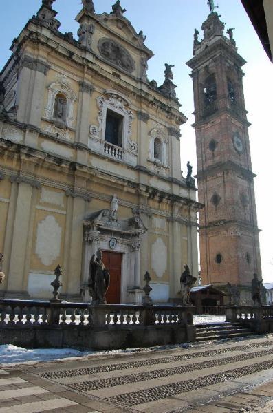 Chiesa di S. Giovanni Battista - complesso Stezzano (BG) Link risorsa: http://www.lombardiabeniculturali.