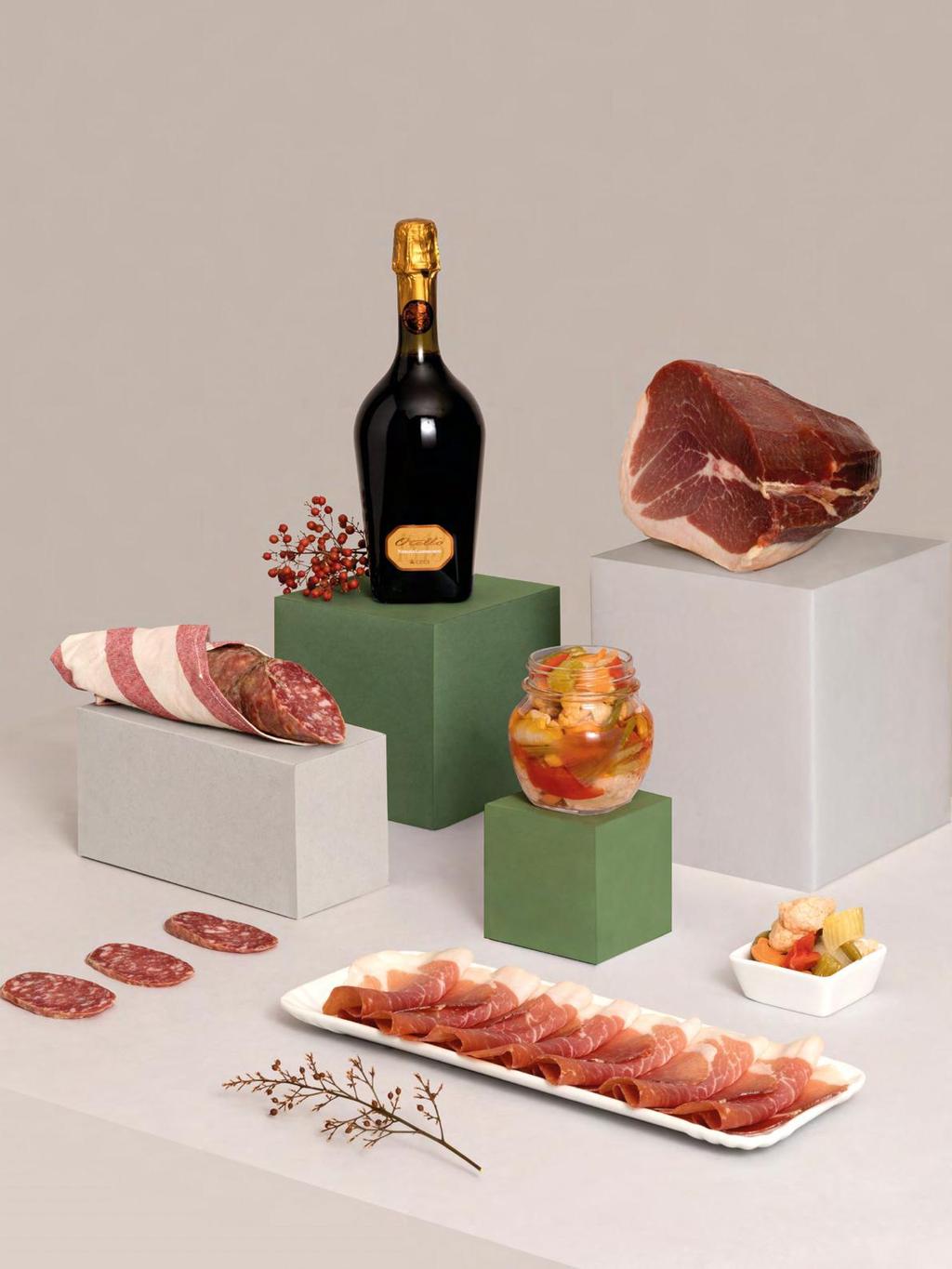 quintessenza 115,00 1. Culatta pronto taglio 2,5 kg ca. 2. Lambrusco Otello Gold 1813 75cl Cantine Ceci 3. Giardiniera dell orto tagliata a mano 350g 4.