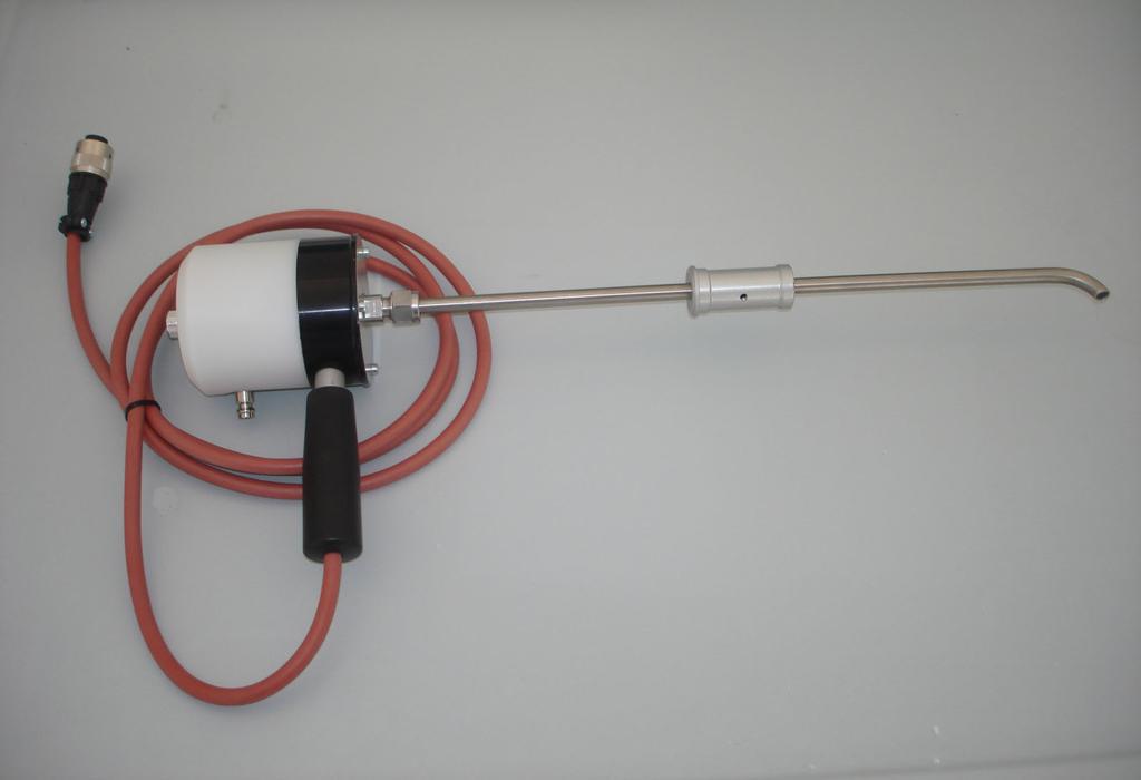 L aspirazione del gas viene effettuata tramite l utilizzo di una sonda portatile riscaldata (fig.