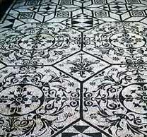 mosaico pavimentale, realizzato con cubetti