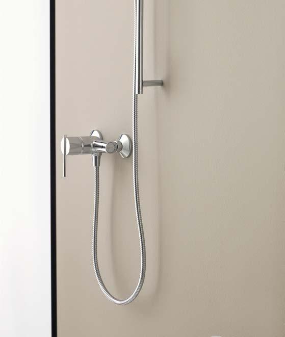 Built-in single lever bath-shower mixer, wall mounted