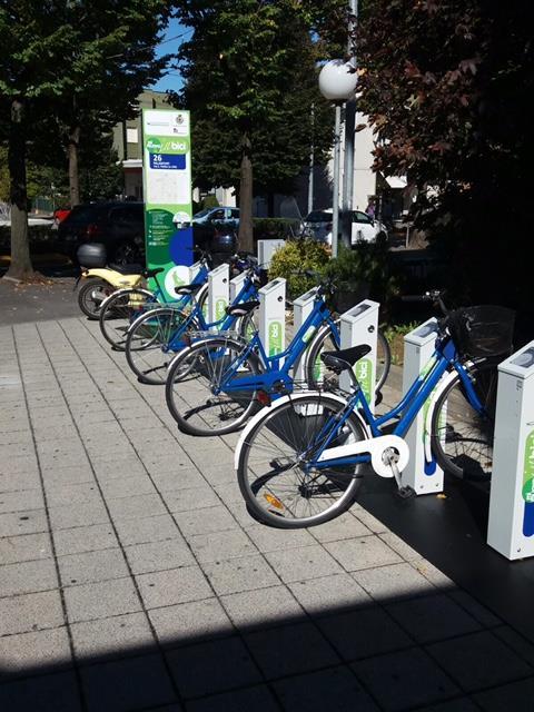 PROGETTO SHIKE Bike sharing Parma: Modello postazioni fisse 33 postazioni con previsione di