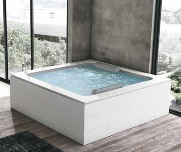 Un bagno nella vasca idromassaggio Bolla è ancora più piacevole e benefico se la vasca è equipaggiata con cuscino poggiatesta, riscaldatore che mantiene l acqua a una temperatura costante e faro per