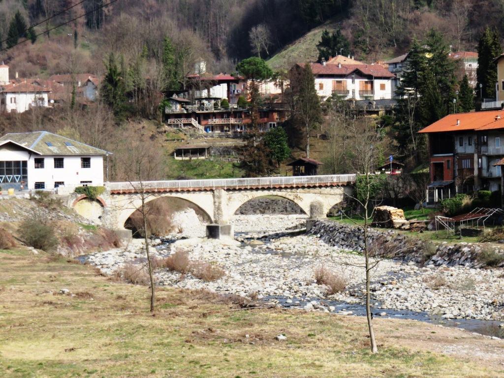 BEPPE CODINI LA VALLE DEL SESSERA GUIDA